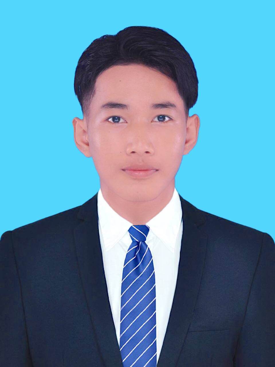 លី វណ្ណៈ